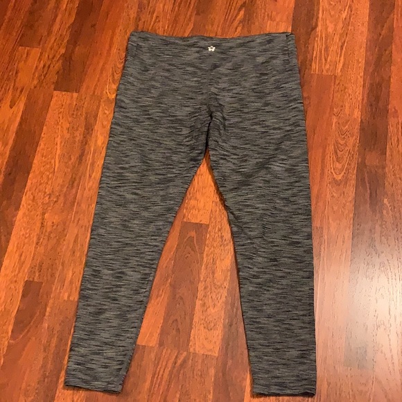 Women’s Tuff Athletics Exercise Legging size XL - Picture 7 of 12